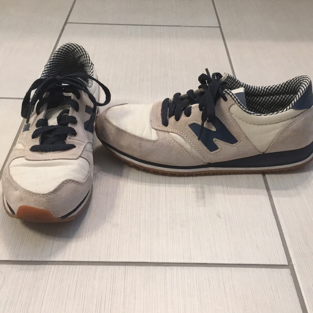Women’s New Balance 420